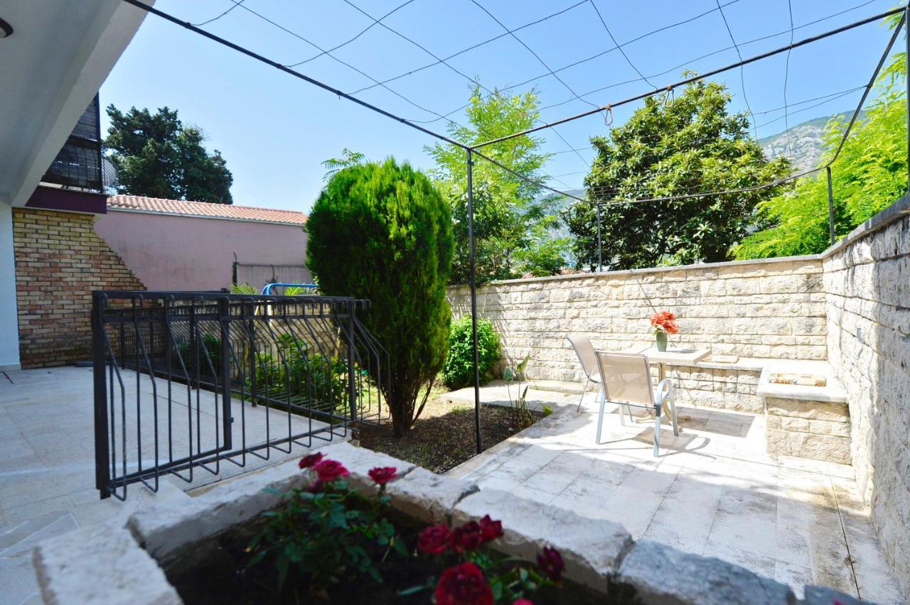 Apartment Nikolija โดบรอตา ภายนอก รูปภาพ