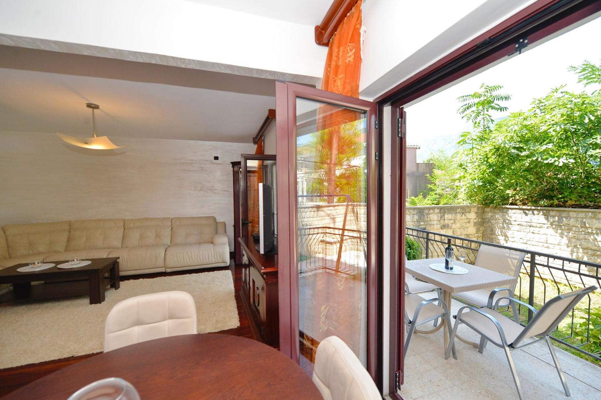 Apartment Nikolija โดบรอตา ภายนอก รูปภาพ
